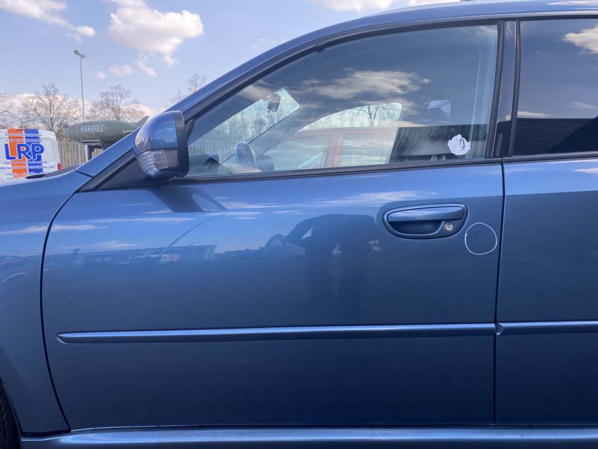 Subaru Legacy 4 original T&uuml;r vorn links 33A Atlantic Blue Kombi Rohbau Bj.2005